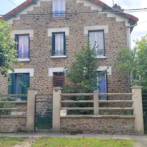 Habilis Habitación en casa particular Paray-Vieille-Poste